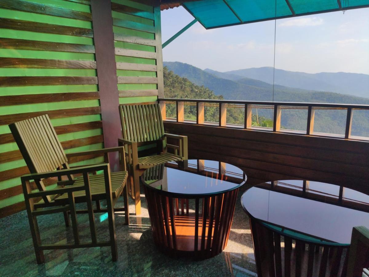 Stone Hills Hotel Kannur Bagian luar foto