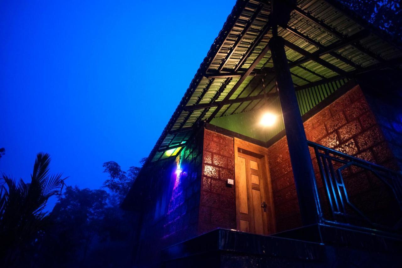 Stone Hills Hotel Kannur Bagian luar foto