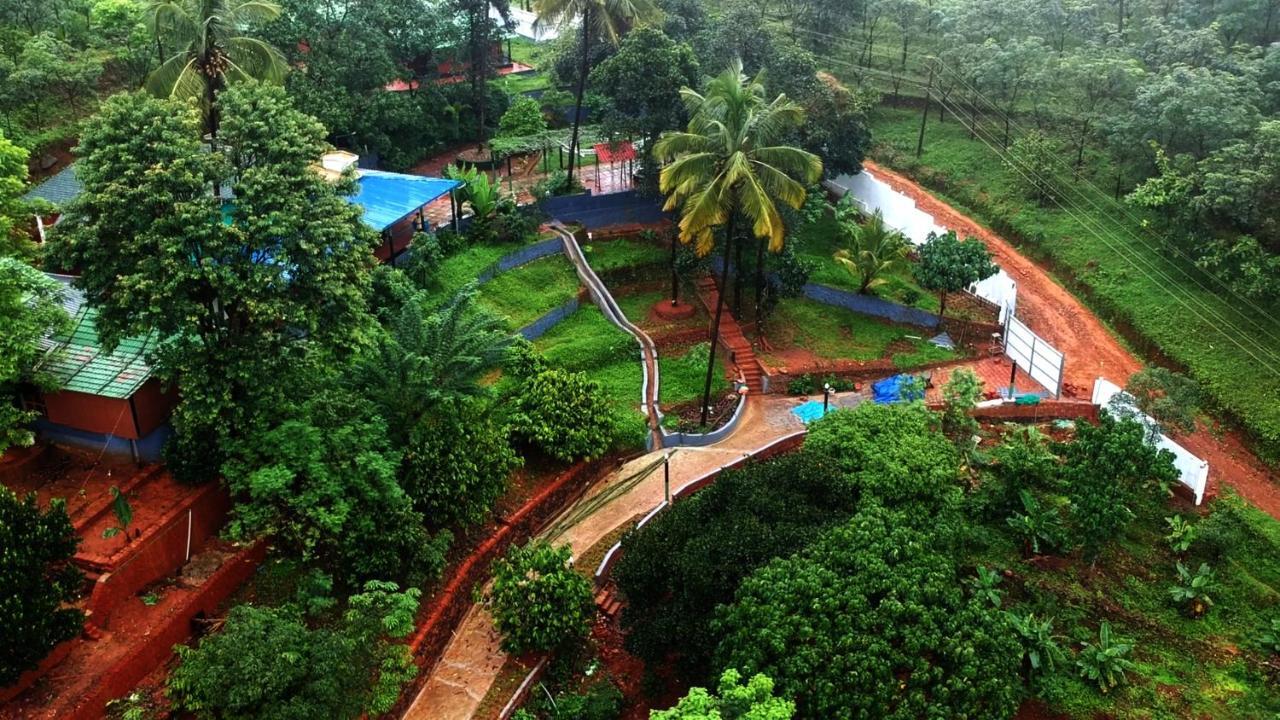 Stone Hills Hotel Kannur Bagian luar foto