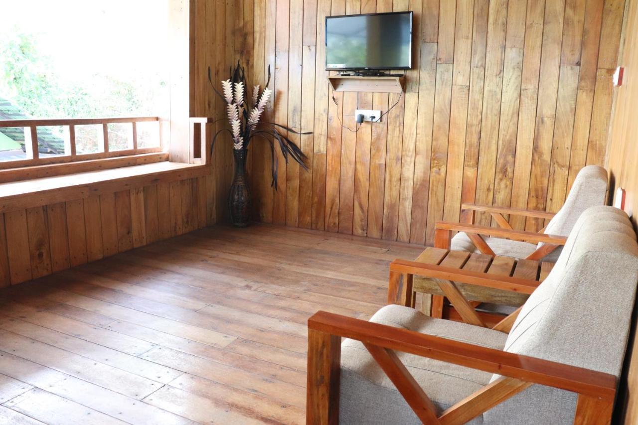 Stone Hills Hotel Kannur Bagian luar foto